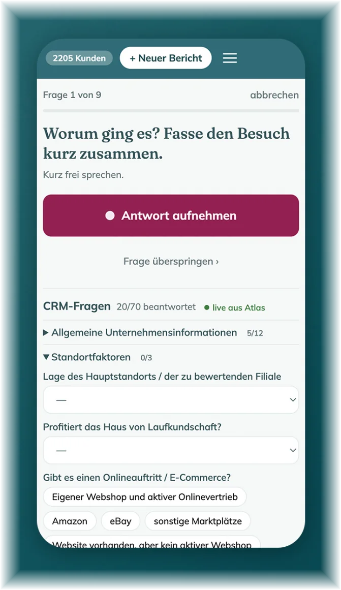 Besuchsbericht-App: geführtes Gespräch mit Spracheingabe